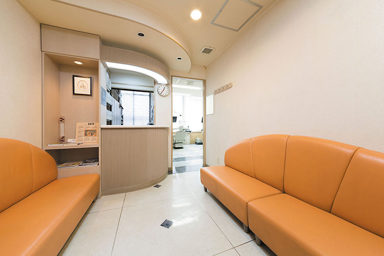 朝田歯科医院内の待合室です。